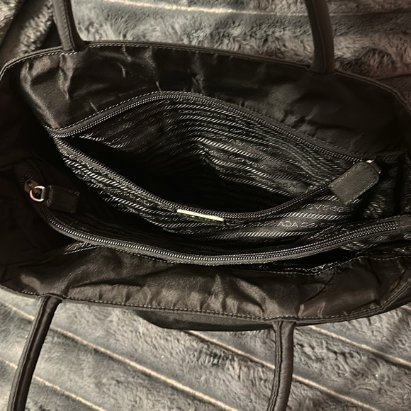 Vintage Prada Black Nylon Tote Bag with Leather Handles - Picture 5 of 11